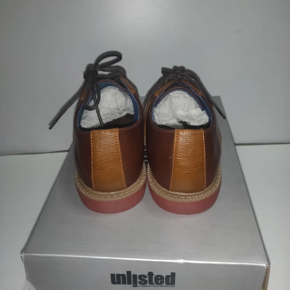 KENNETH COLE PRODUCTION NAME BRODY LACE size 2Y